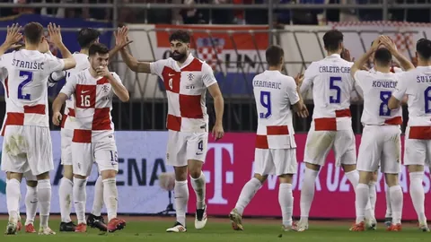 杜锋分析：篮板争夺激烈影响战局，今日比赛高潮迭起